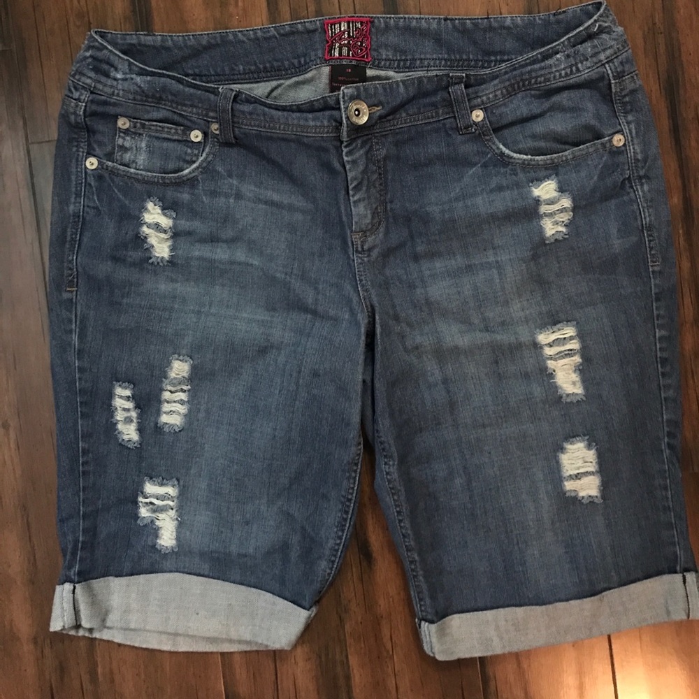 Torrid Size 18 Jean Shorts